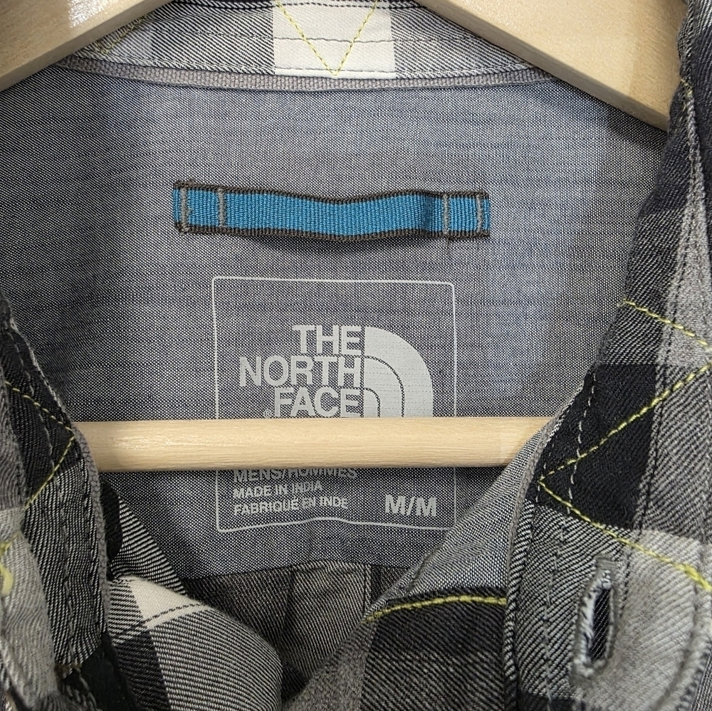 The North Face Shirt Mens Button Up Size Med Grey/Black Plaid Outdoor Checkered - Picture 5 of 6